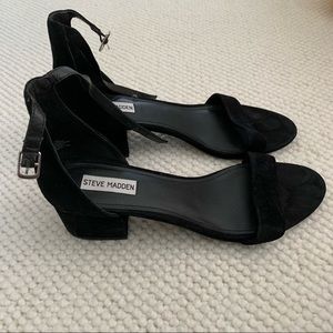 Steve Madden Irenee 1.5” black heels